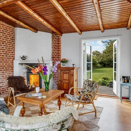 Beautiful In With 2 Bedrooms Σπίτι διακοπών *
