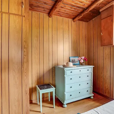 Beautiful In With 2 Bedrooms Дом отдыха *